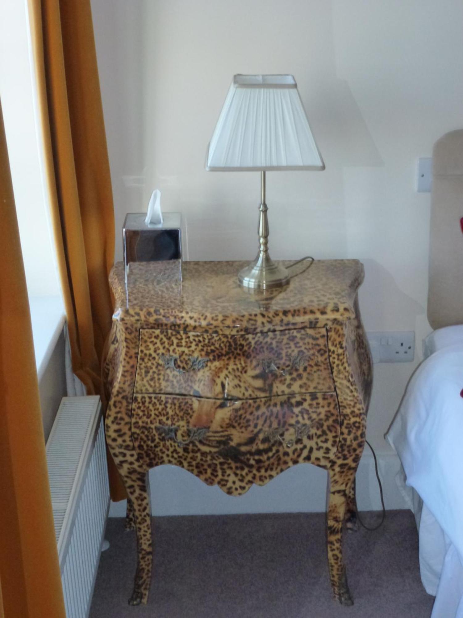 Royal Hotel (Adults Only) ايستبورن الغرفة الصورة